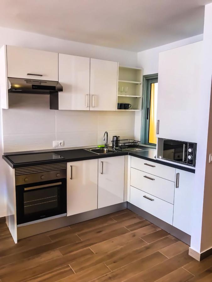 Apartment Modern Style With Quiet Surroundings *