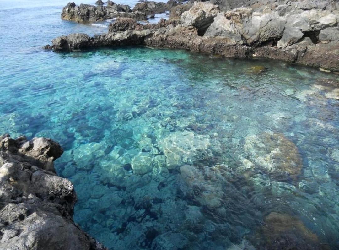 Сasa de vacaciones Con Jacuzzi Climatizado, Barbacoa Y Cerca De La Playa Abades (Tenerife)