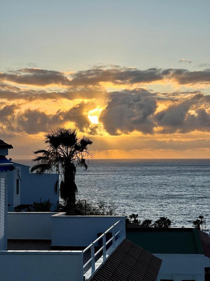 Apartment Luxury Penthouse With Breathtaking Views And Huge Private Terraces *