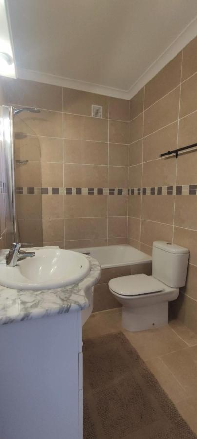 Appartement Ruhige Mit Meerblick Und Pool