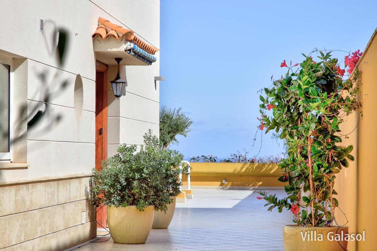 Galasol With Heated Pool Villa