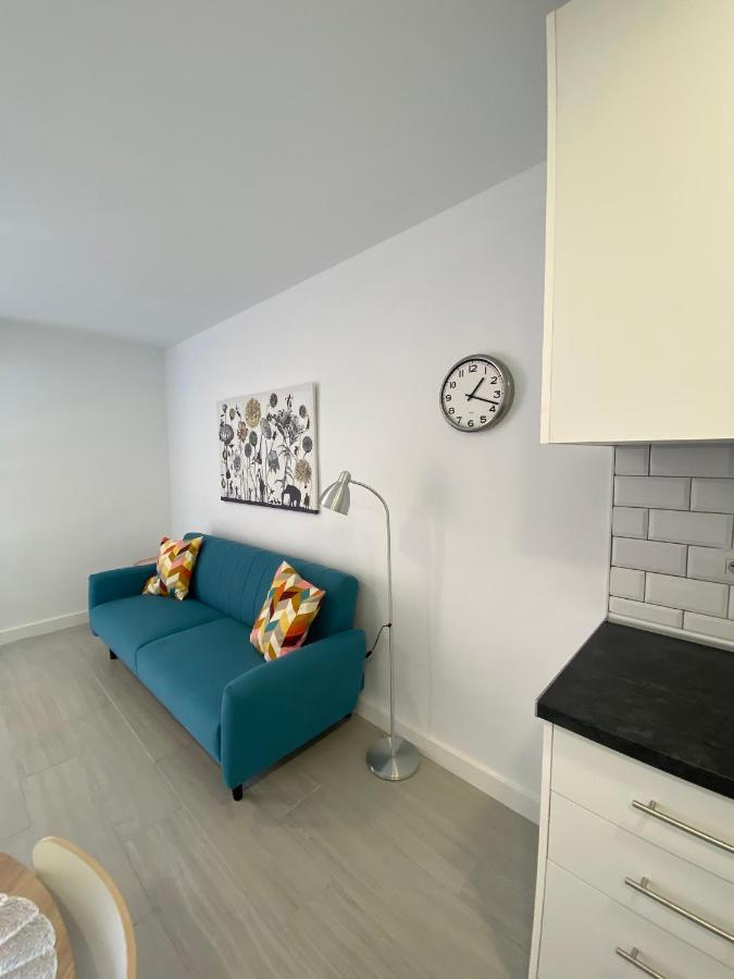Comfortable Cristianos. Free Wifi. Arona (Tenerife)
