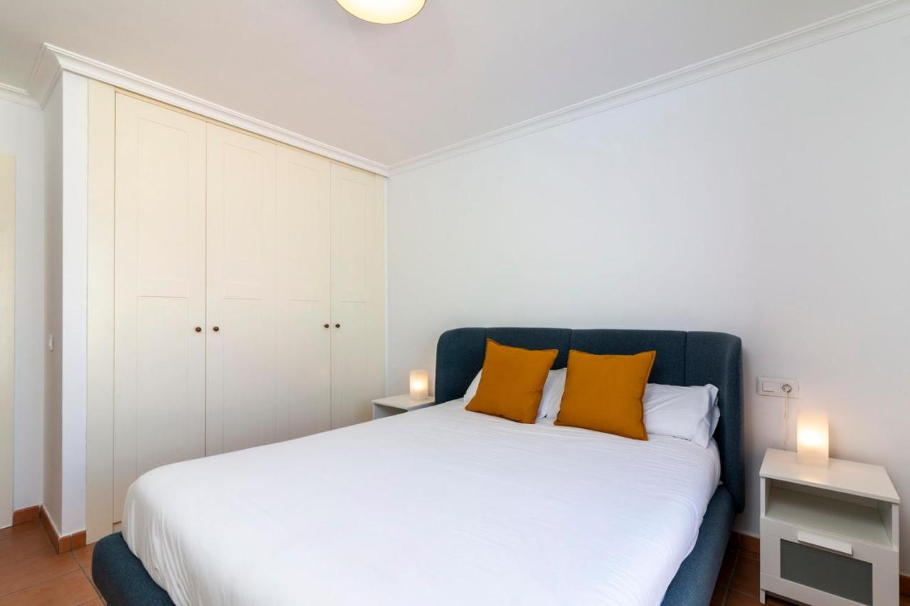 Homeforguest Apartamento En La Tejita Con Piscina, Terraza Y Wifi Granadilla De Abona