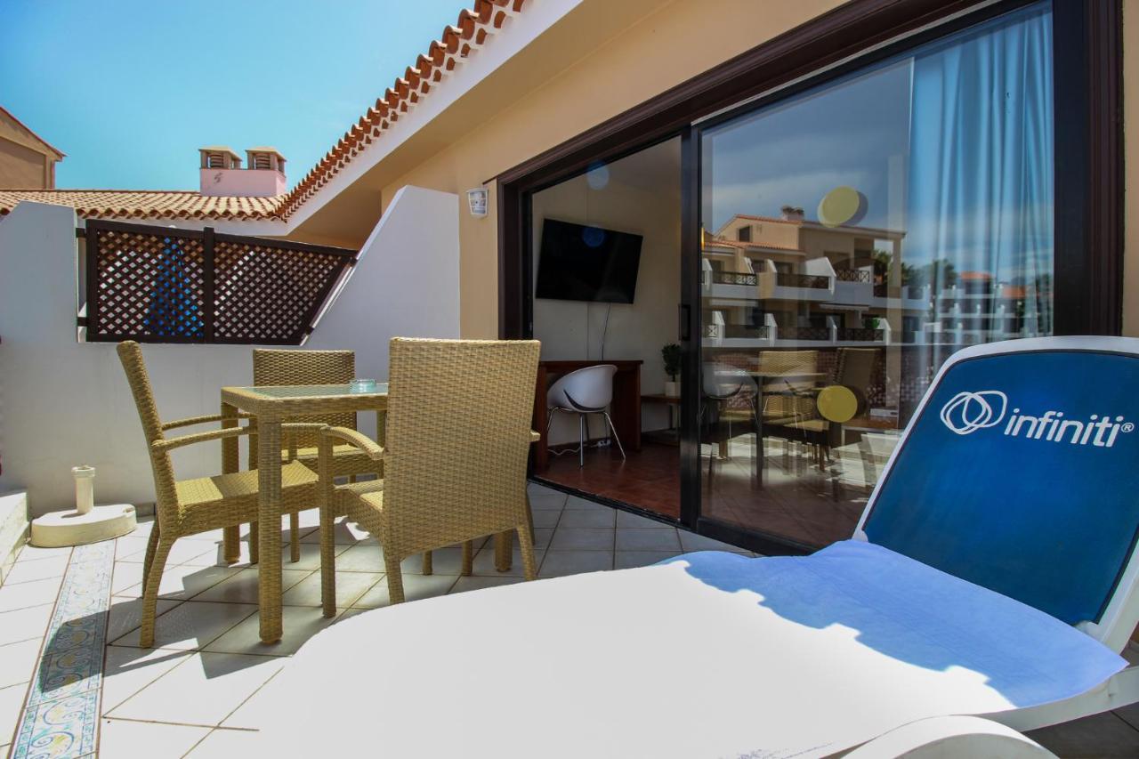 On Floor With Heated Pool In Golf Del Sur Apartment San Miguel de Abona