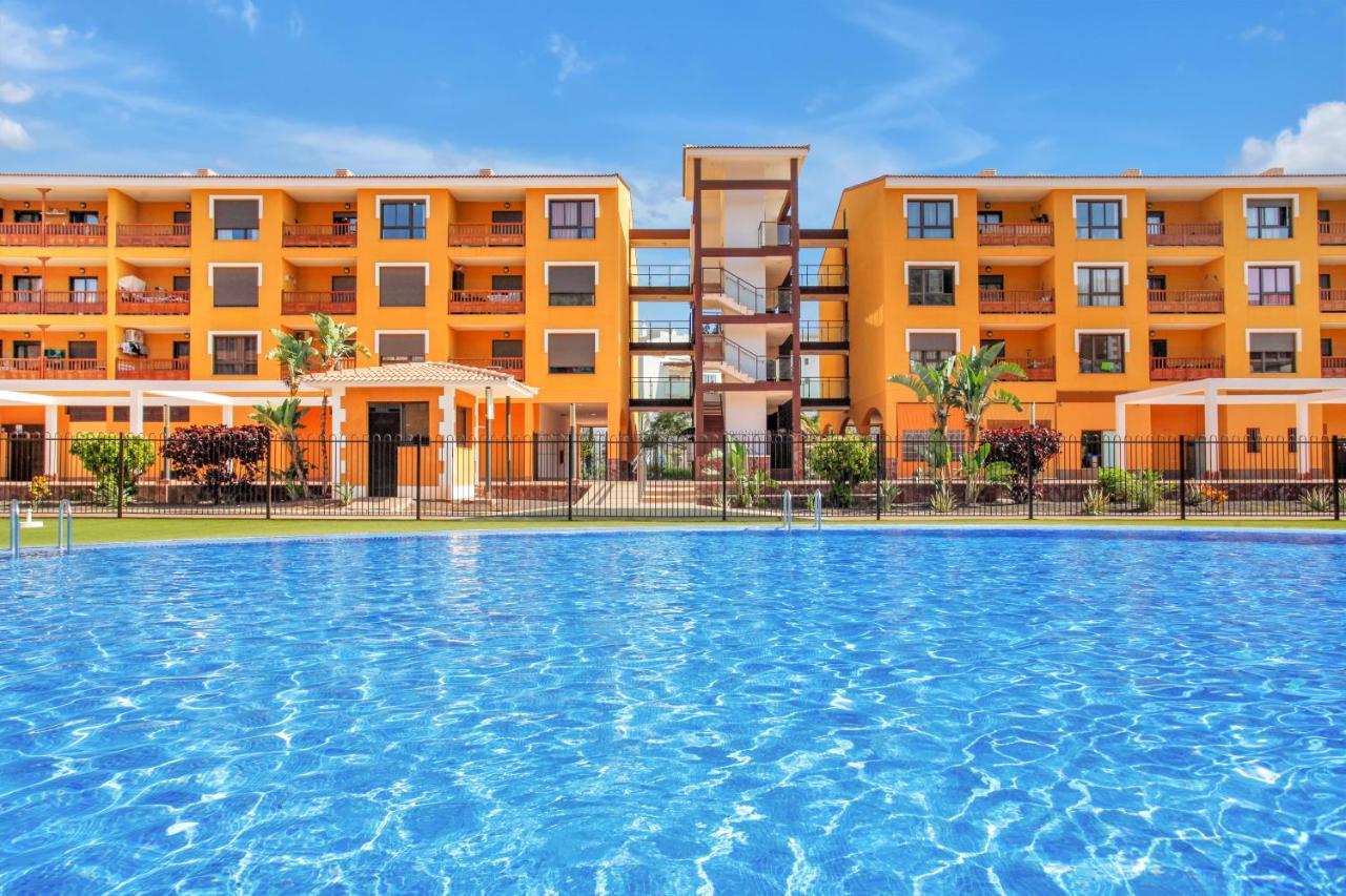 Lovely Mocan, Pool, Fast Wi-fi, Padel Court *