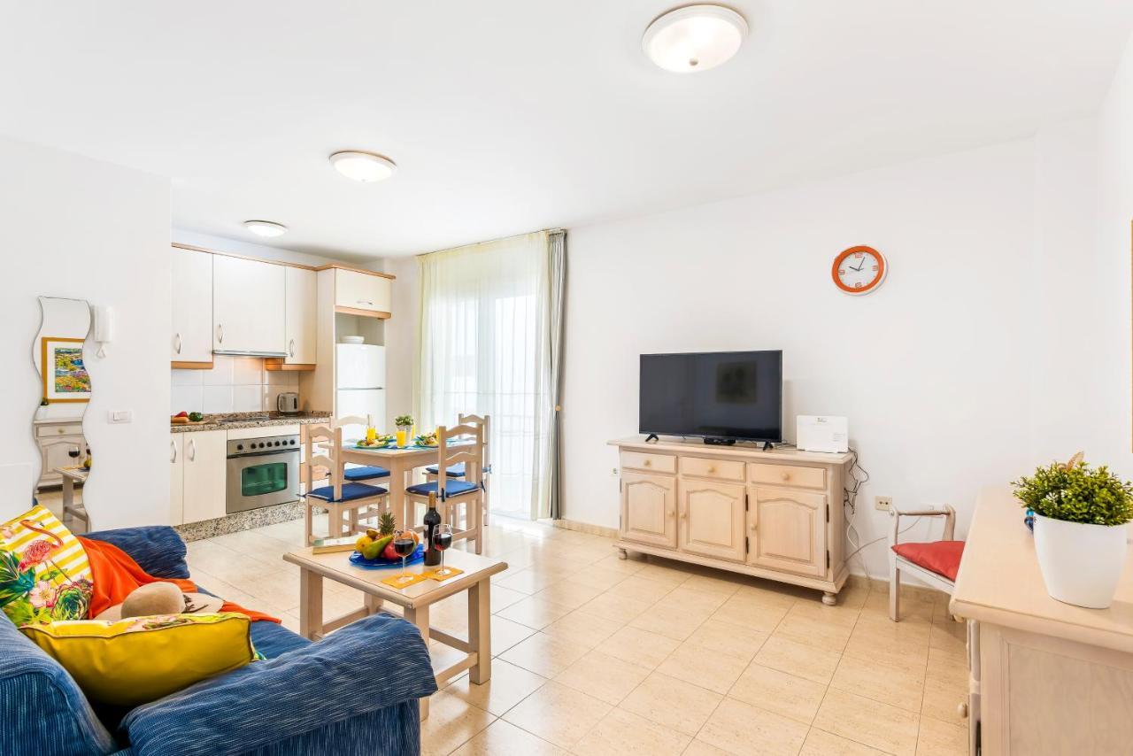 Apartment 17 Cristianos By The ,wifi Arona (Tenerife)