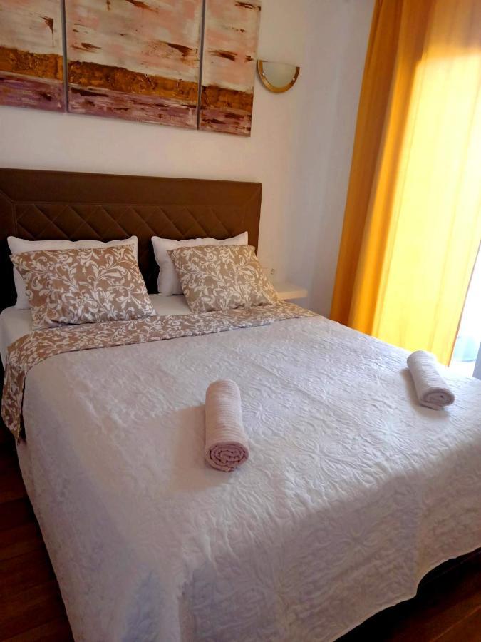 Apartment Modern Style With Quiet Surroundings *