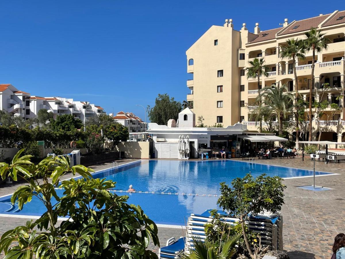 Castle Harbour Cristianos Beautiful With Pool View Apartamento Los Cristianos (Tenerife)