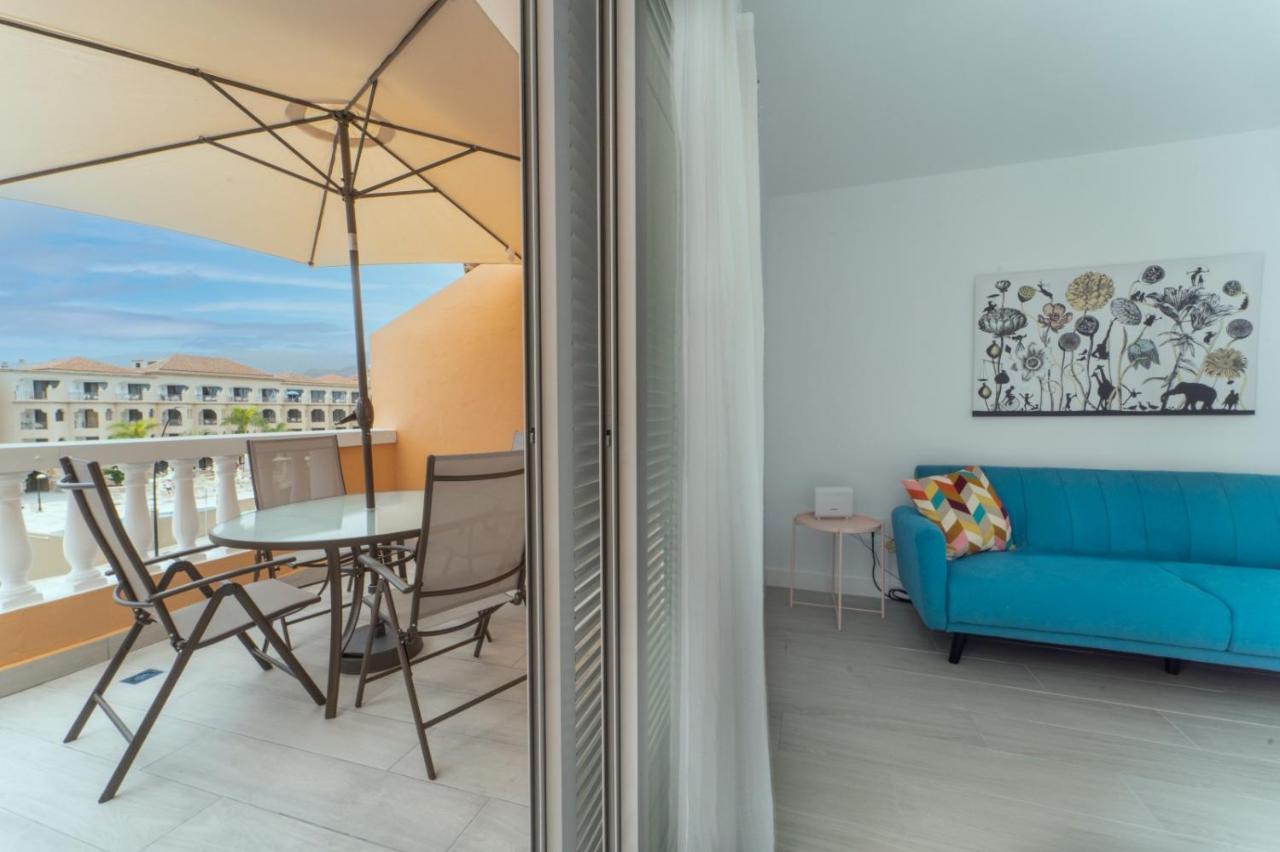 Apartment Comfortable Cristianos. Free Wifi. *