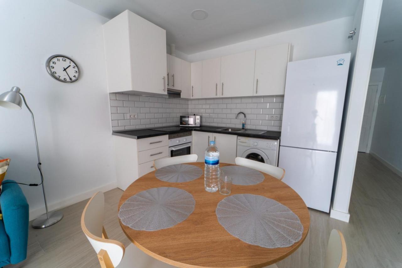 Apartment Comfortable Cristianos. Free Wifi. *