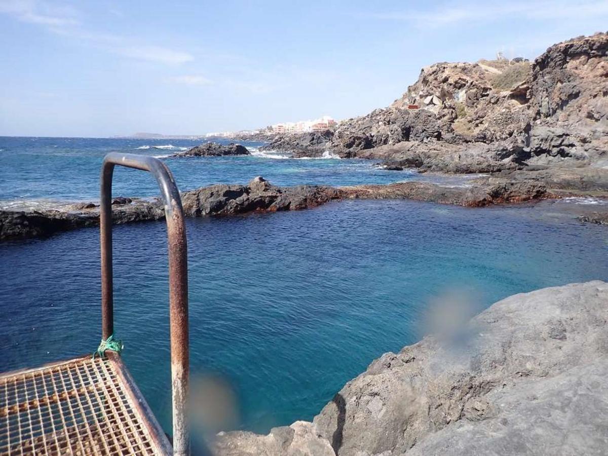Ocean Blue, Next To The Ocean, Fast Wi-fi Apartment