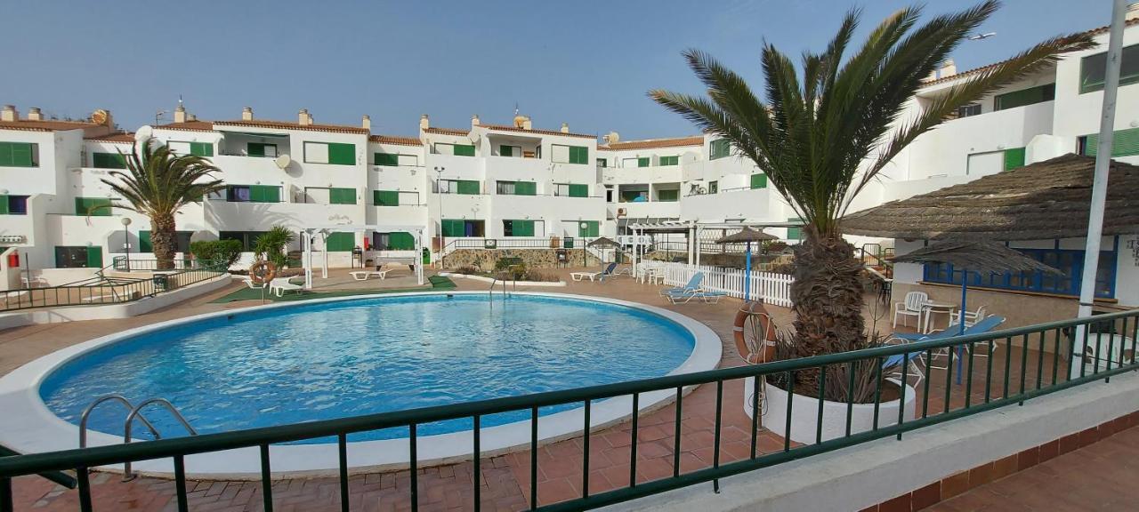 Immaculate 1-bed In Arona E308 Appartement *