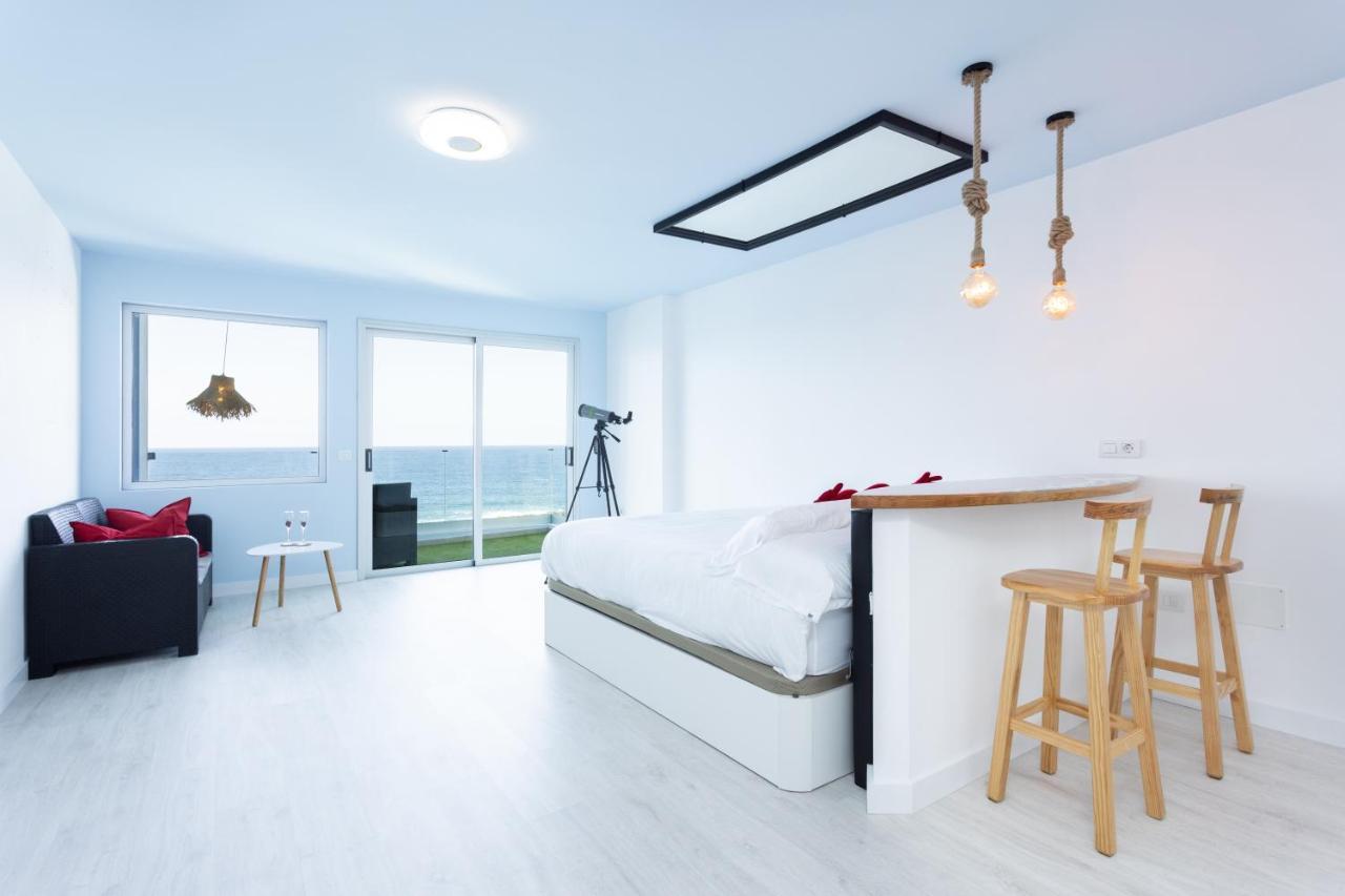 Apartment Home2book The Romantic Skyline Of