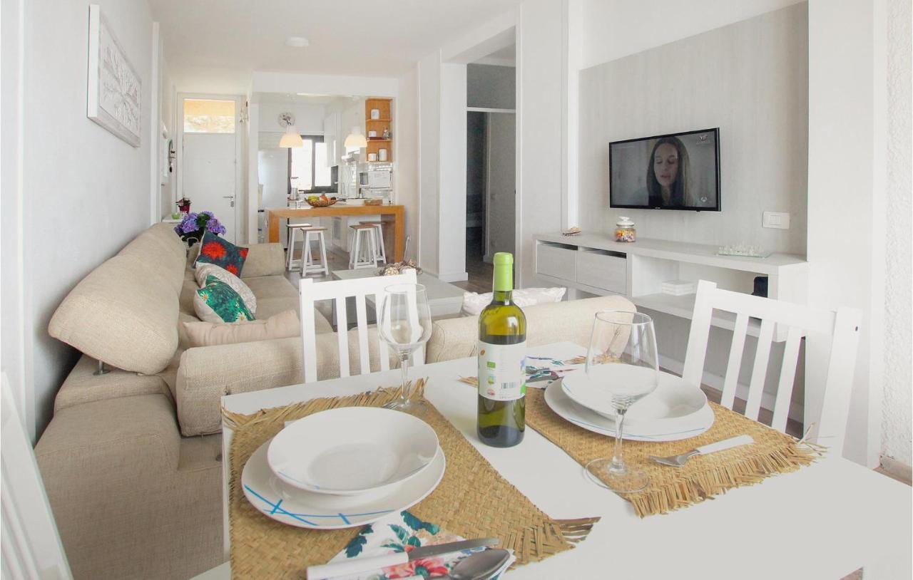 Apartment 2 Bedroom In Siboralos Los Silos