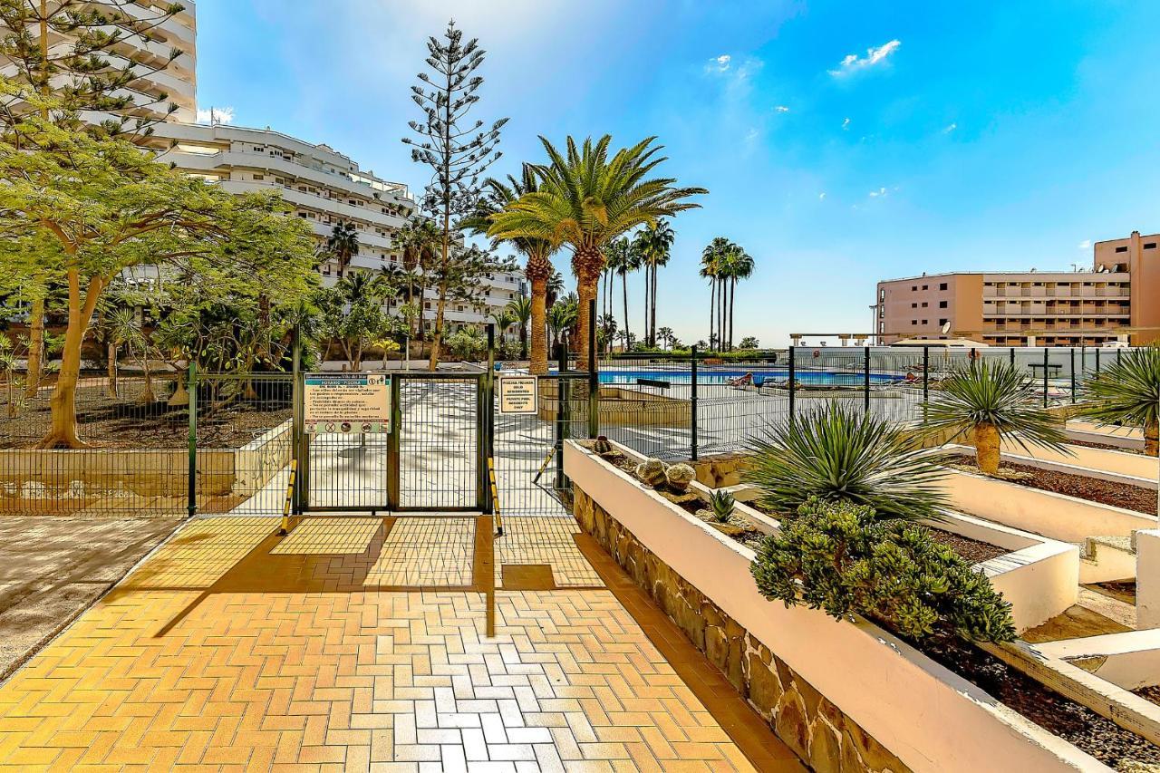 Apartment 217 Elegant Vina Del Mar Pool View, Parking, Ac *