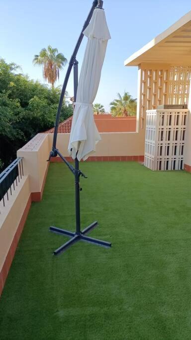 Luxury Penthouse, 50m2 Terrace, Downtown Apartment *