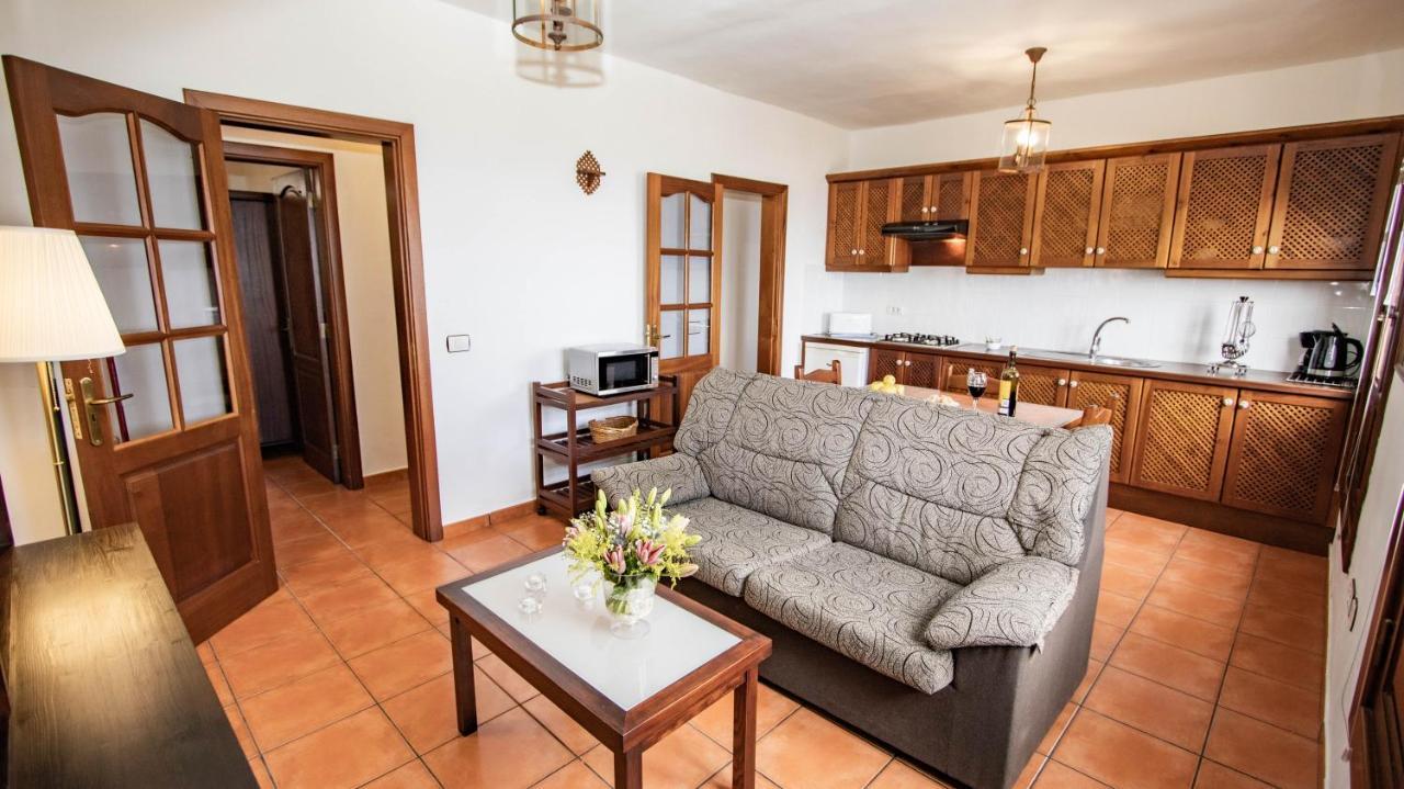 Holidaynorthtenerife Caserio Rural Charcos Country house *