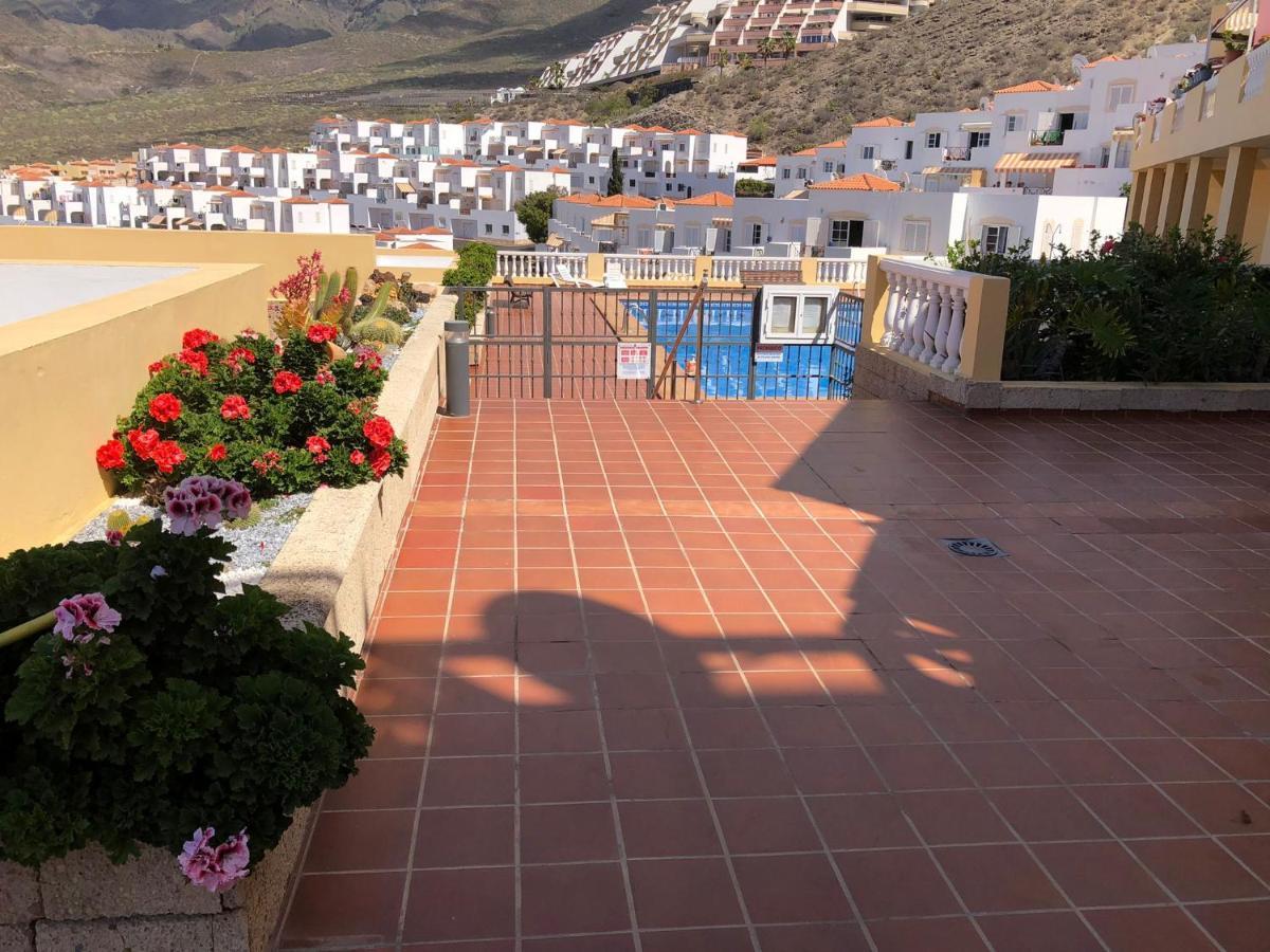Apartamento Con Impresionantes Vistas Y Piscina *