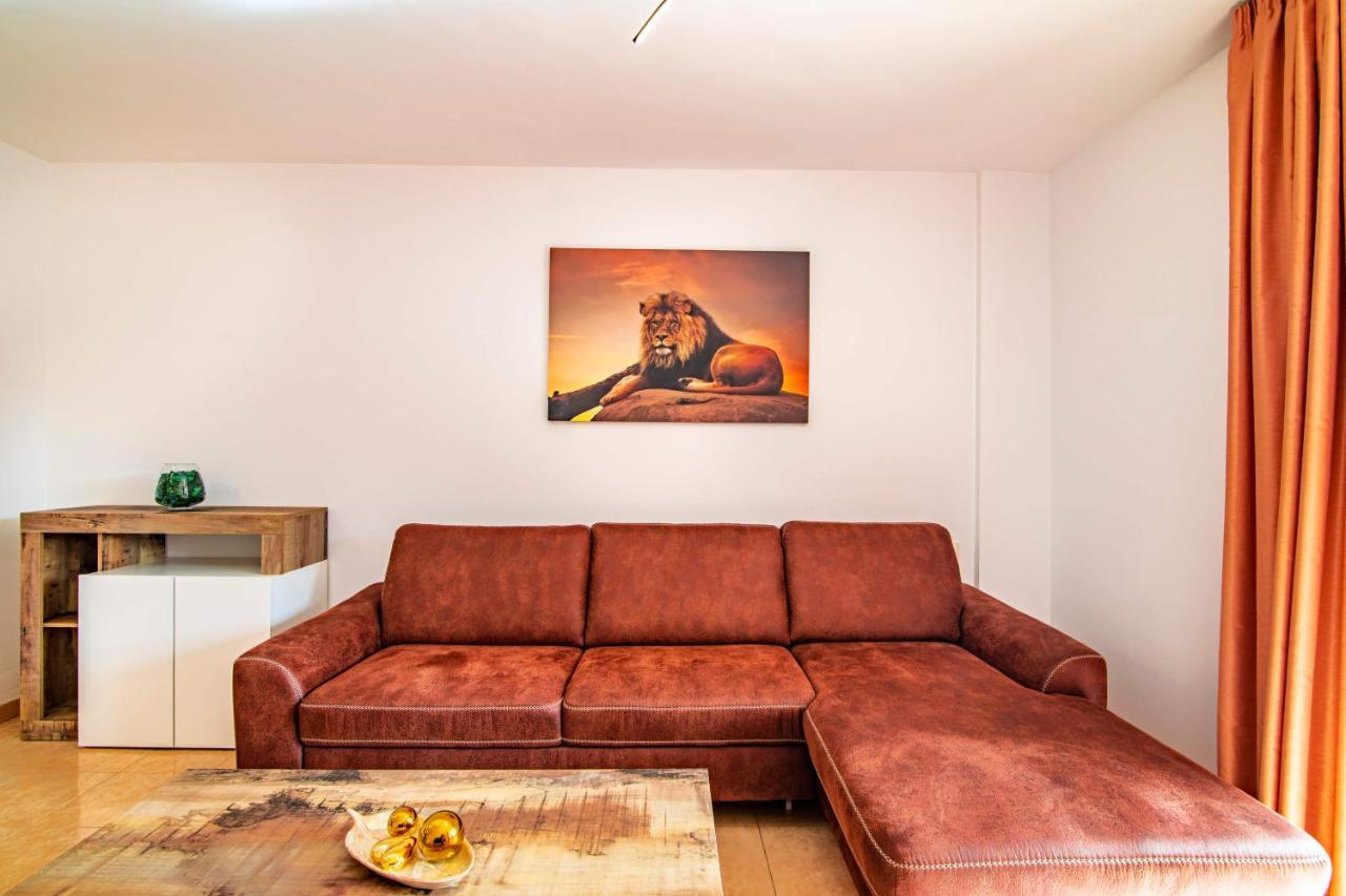 Lovely 1-bedroom Whit Pool Apartment *
