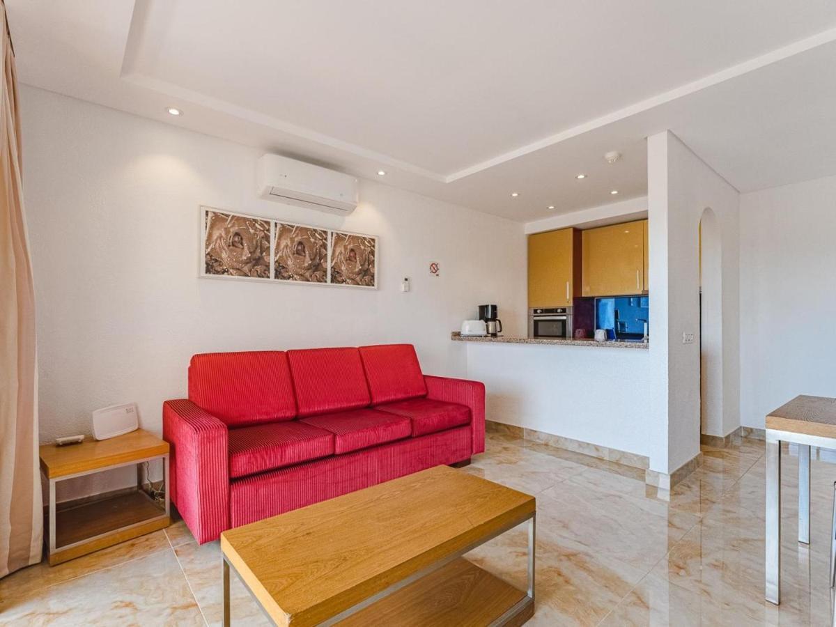 349 Royal Park Albatros Pool, Terrace And Ac Apartment