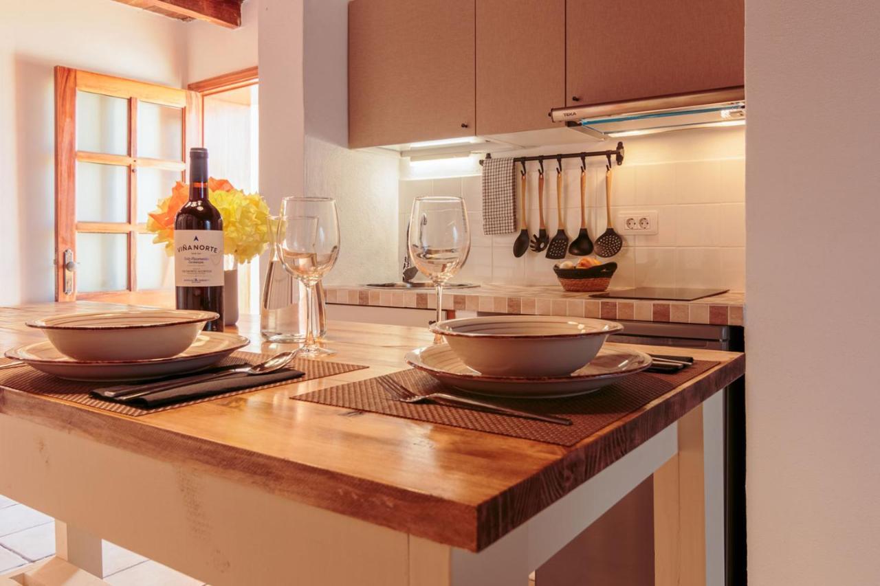 Nisha Apartment *