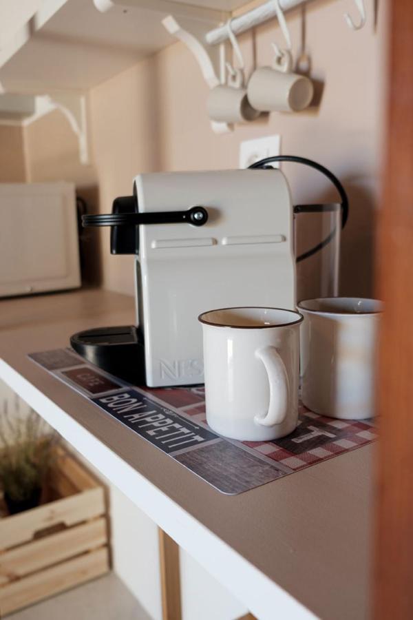 Nisha Apartment *