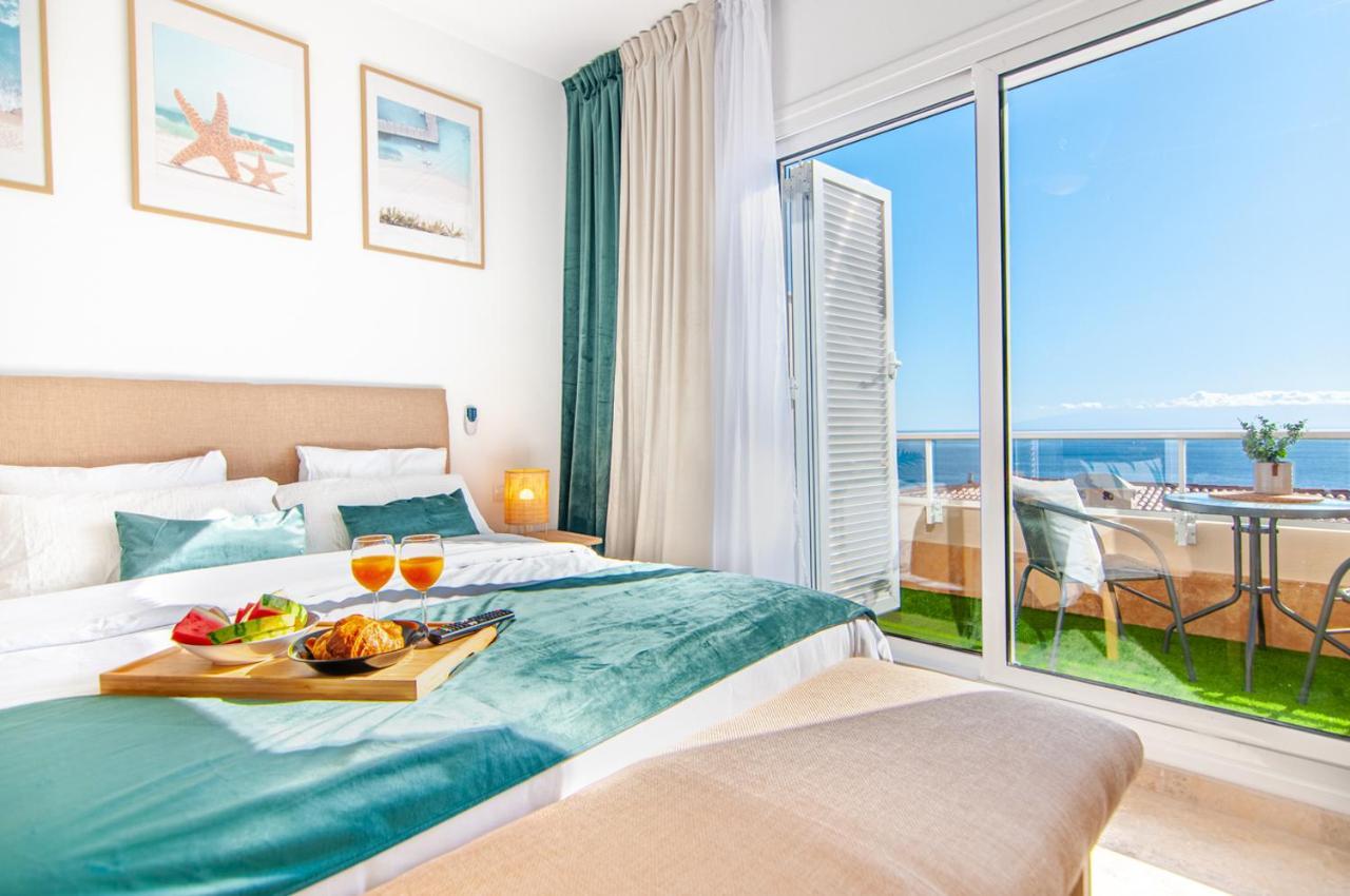 Luxury Townhouse With Panoramic Sea View