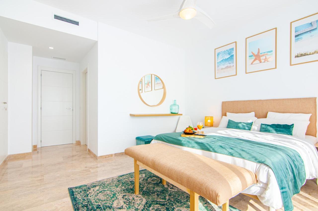 Luxury Townhouse With Panoramic Sea View Hébergement de vacances