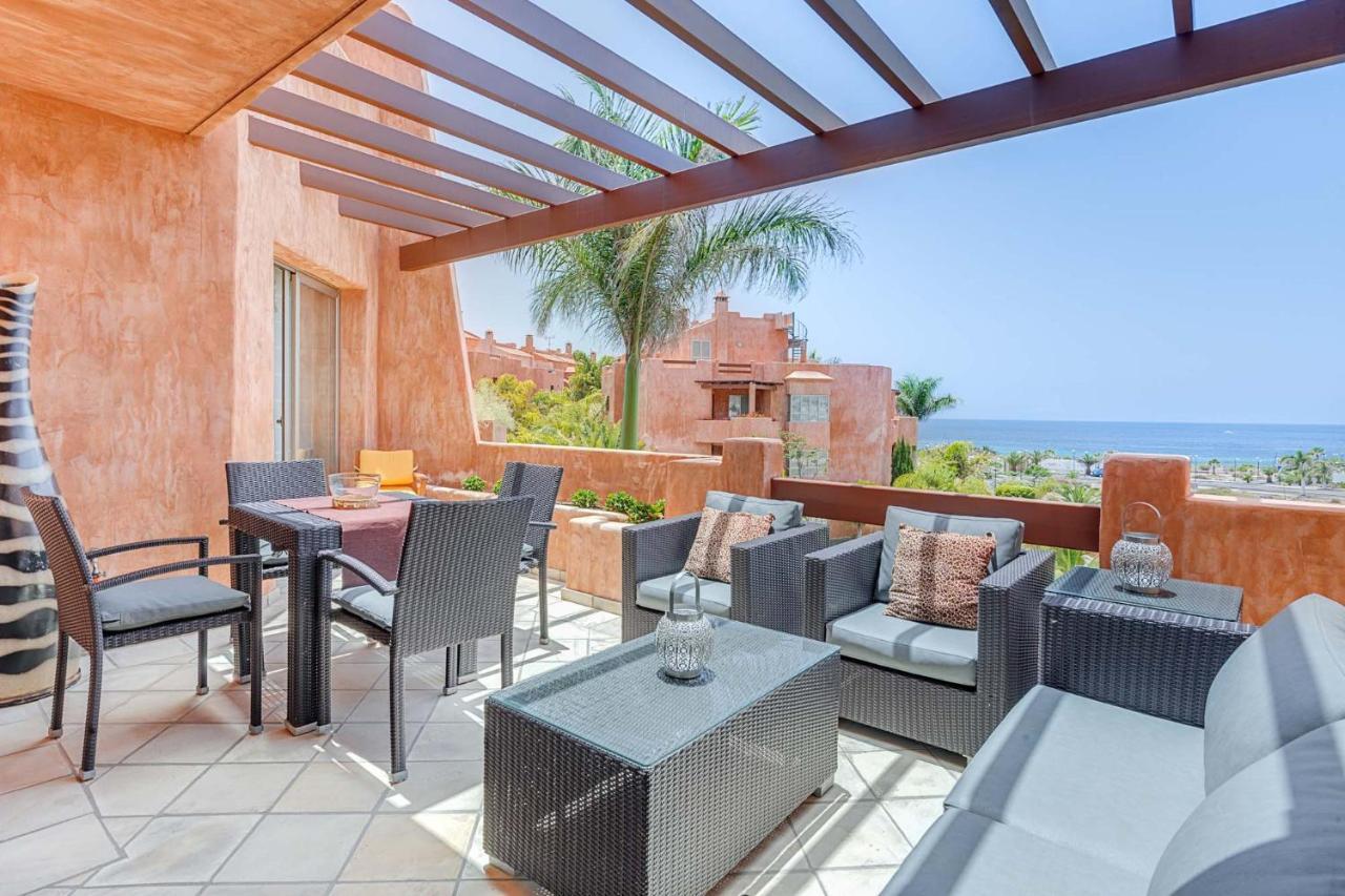 Romen 2-2 Penthouse Sea View & Jacuzzi 2b