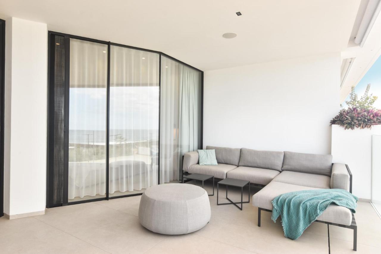 Infinity 1-6 Luxe Sea View 2b *