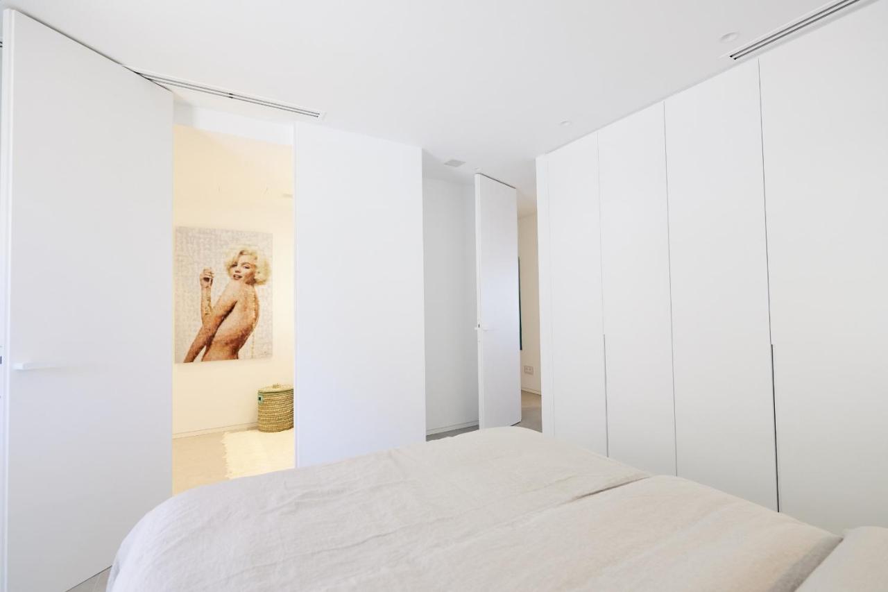 Infinity 0-3 Luxe Partial Sea View 2b *