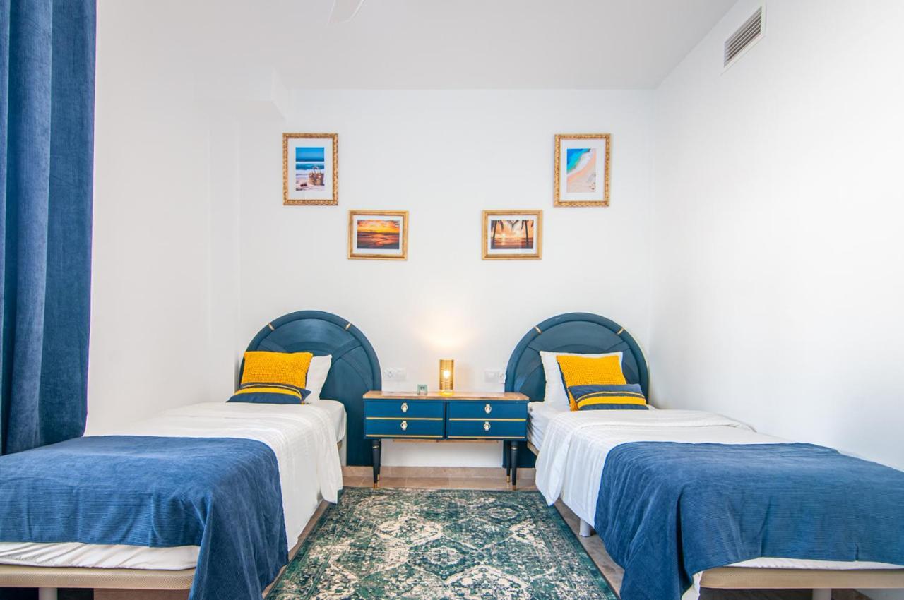 Luxury Townhouse With Panoramic Sea View Hébergement de vacances *