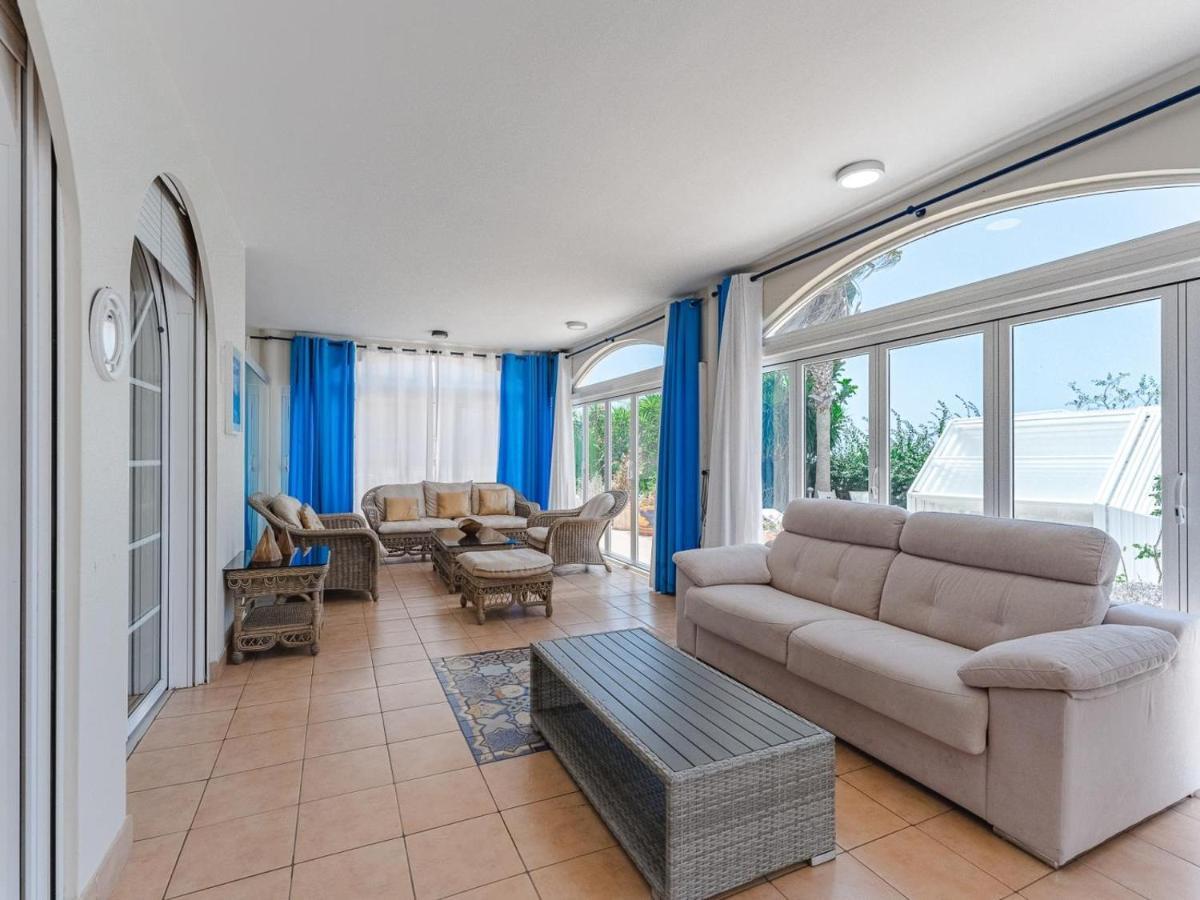 Gorgeous Golf Holiday home