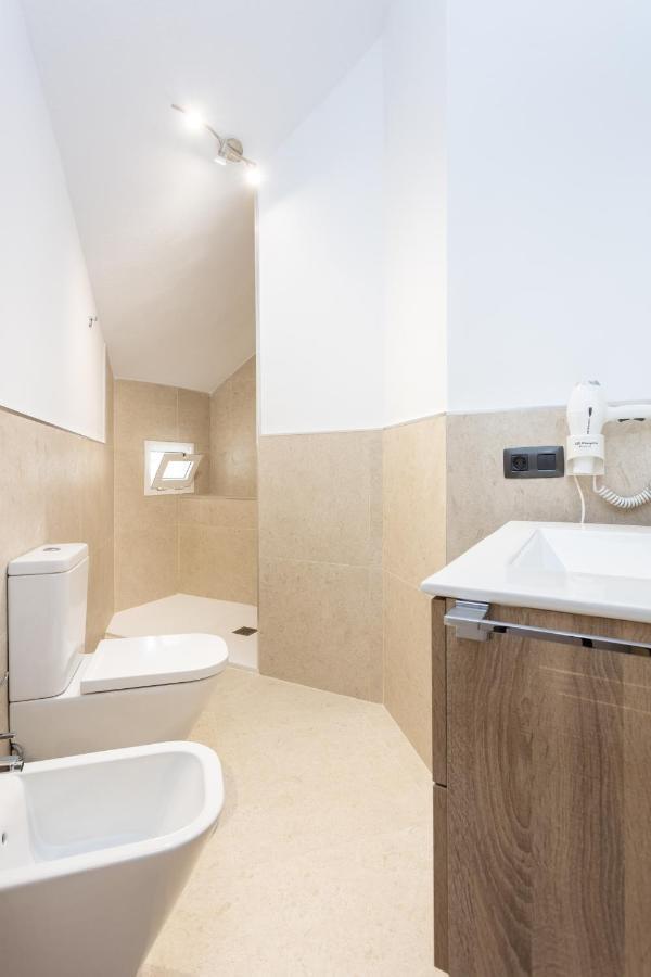 Exclusive Attic Vistas: Seaside Retreat With Heated Pool * Arona (Tenerife)