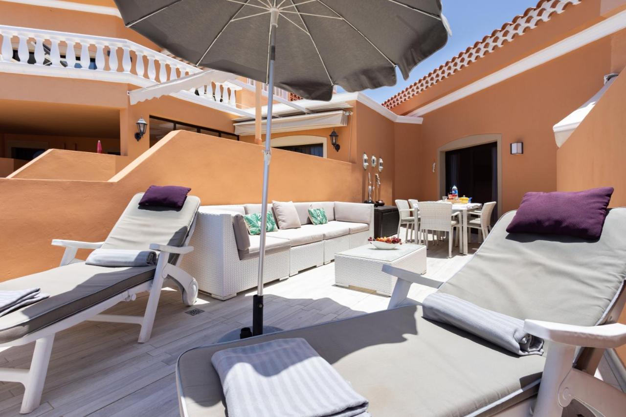 Exclusive Attic Vistas: Seaside Retreat With Heated Pool Apartment