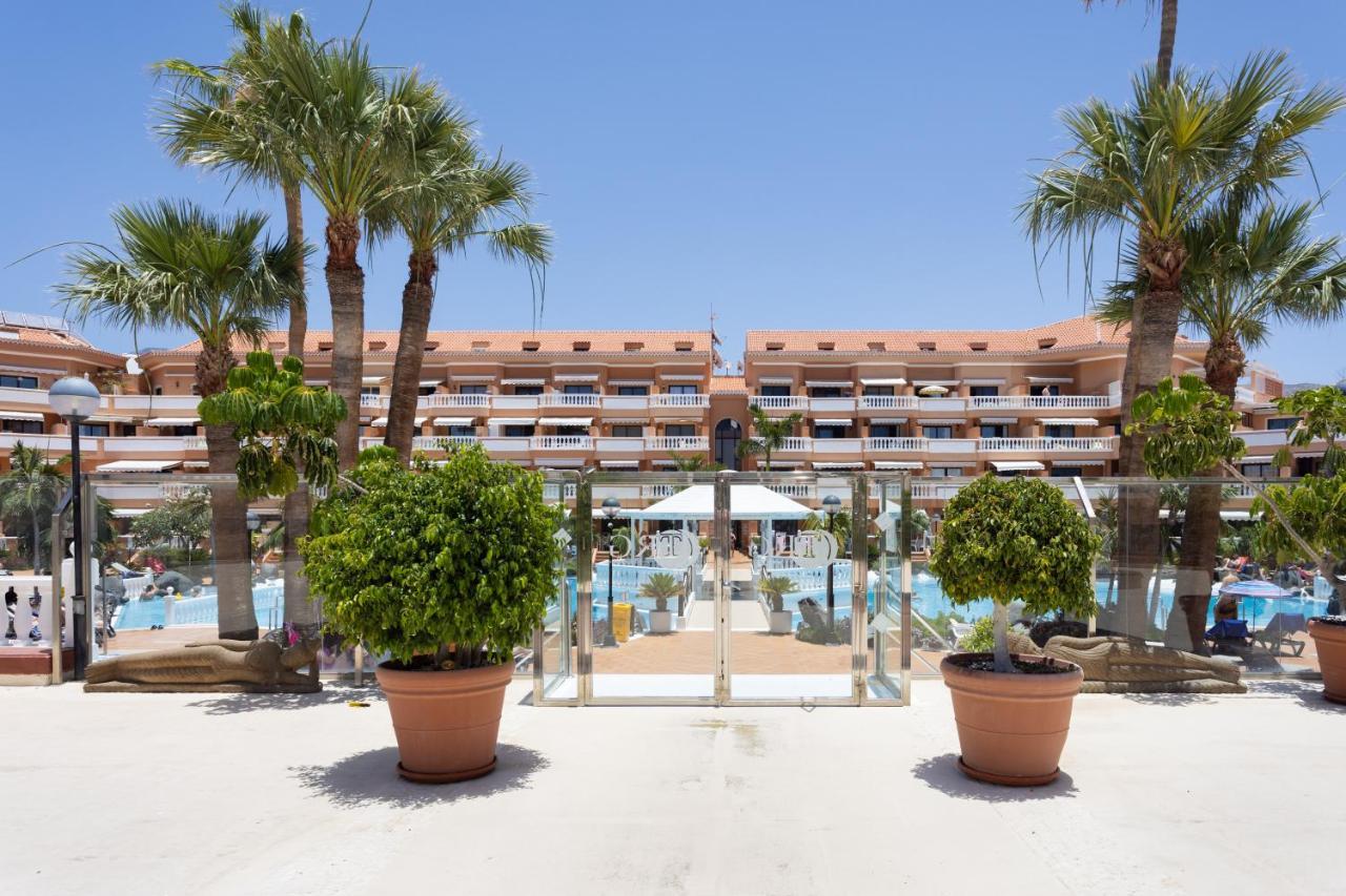 Exclusive Attic Vistas: Seaside Retreat With Heated Pool * Arona (Tenerife)