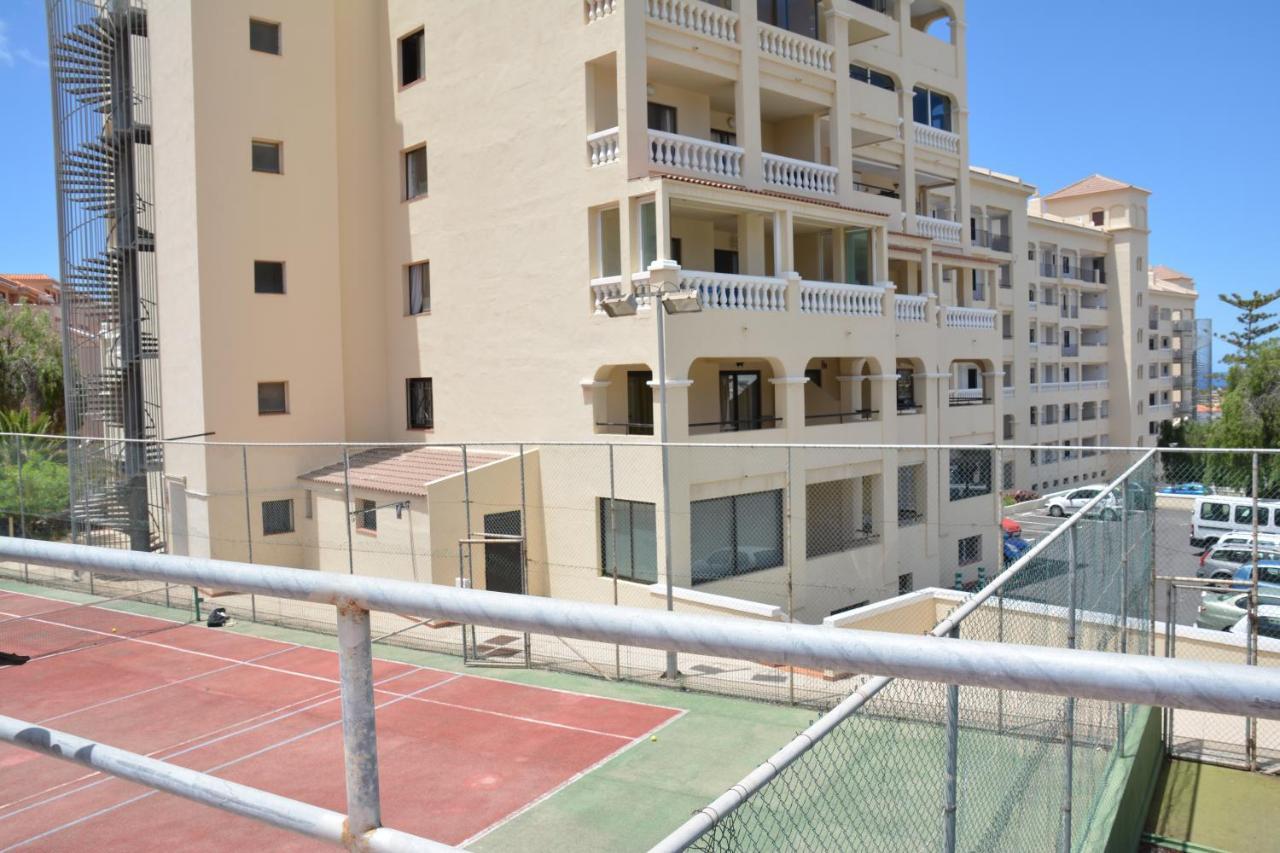 Castle H 408 Apartment