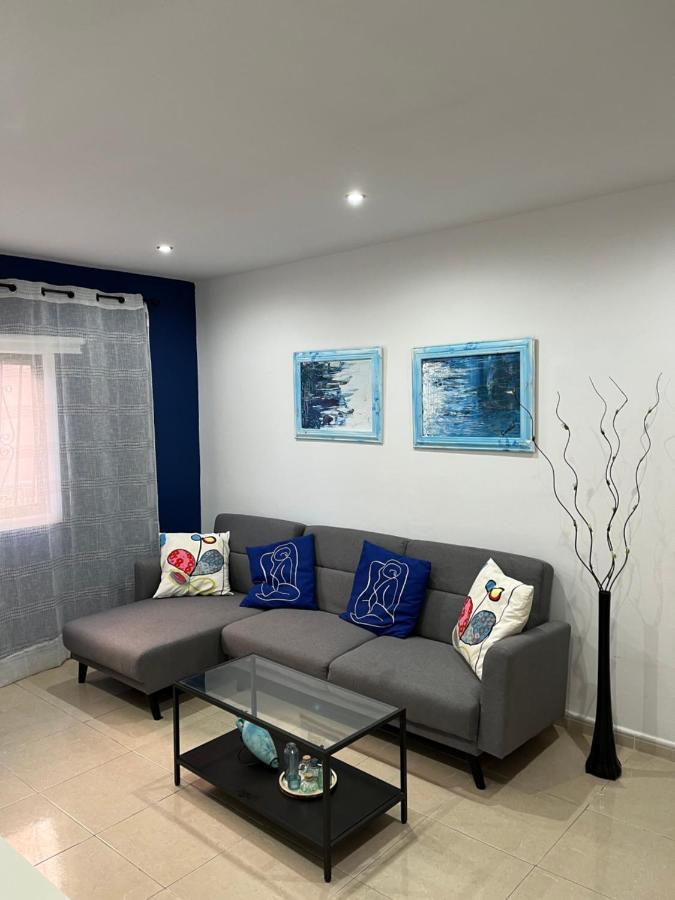 Apartment Cornelia's 1b Primera Linea De Playa Los Cristianos (Tenerife)