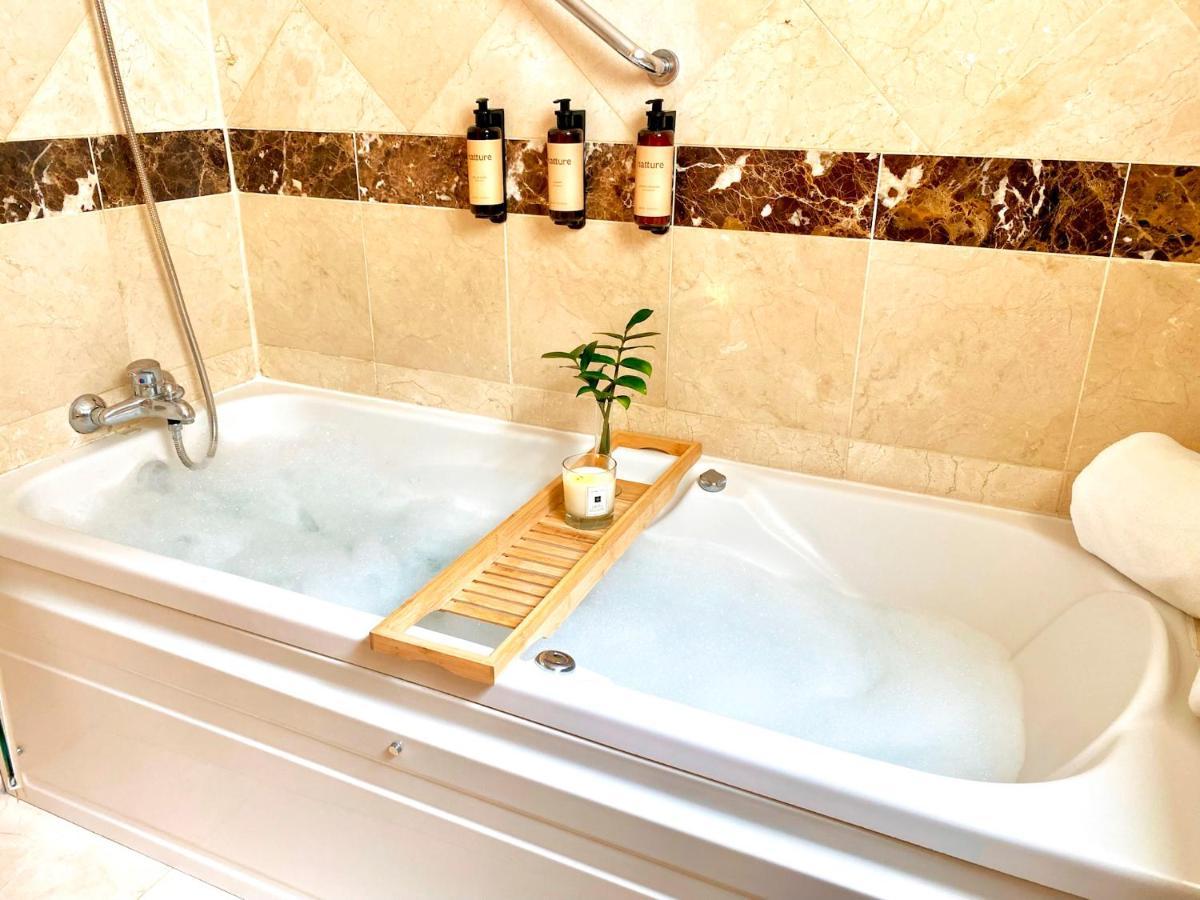 Luxury Masca With Private Heated Pool By Vallecid Villa