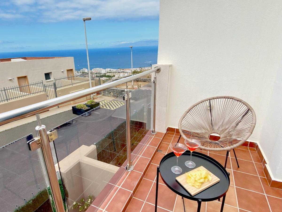 Villa Luxury San Borondon With Private Heated Pool By Vallecid Costa Adeje (Tenerife)