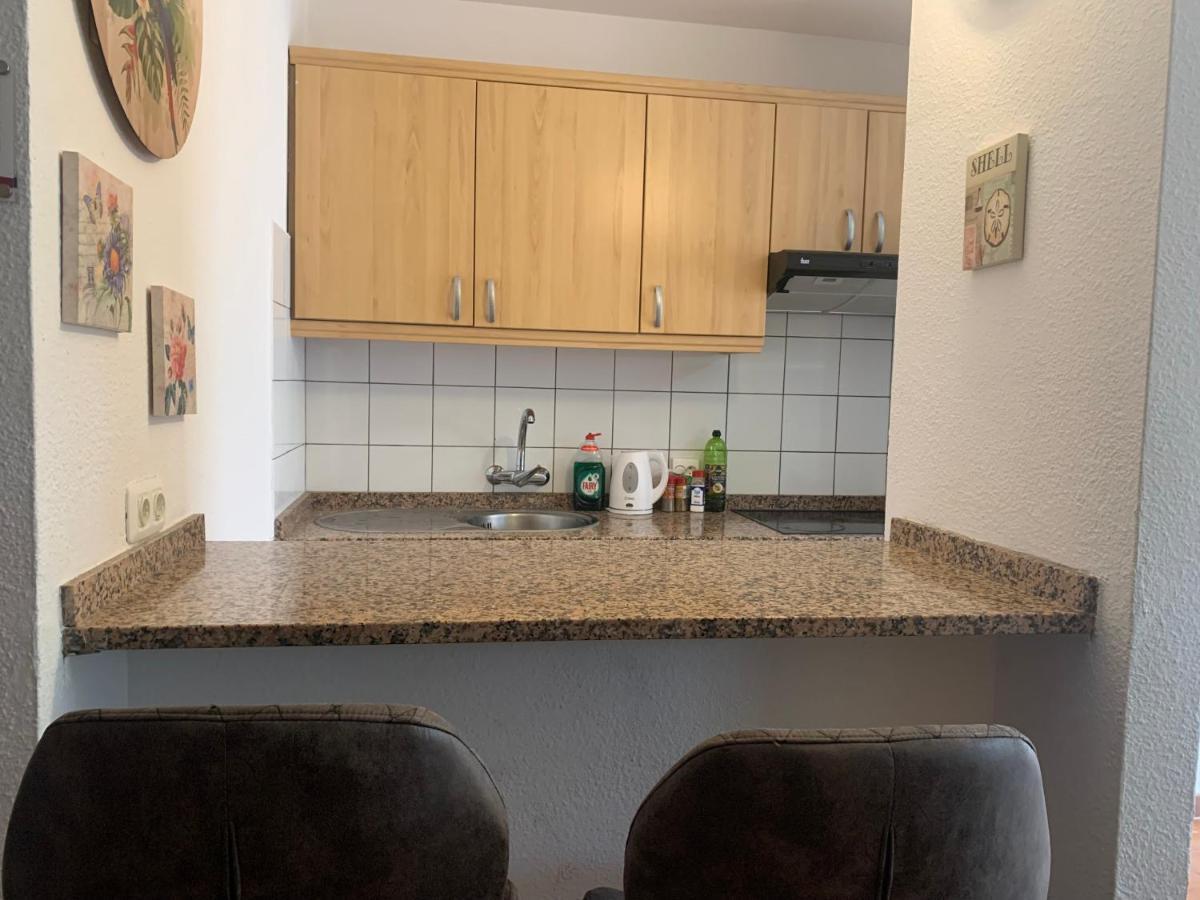 Estudio En Tenerife Con Piscina / Study Flat With Pool
