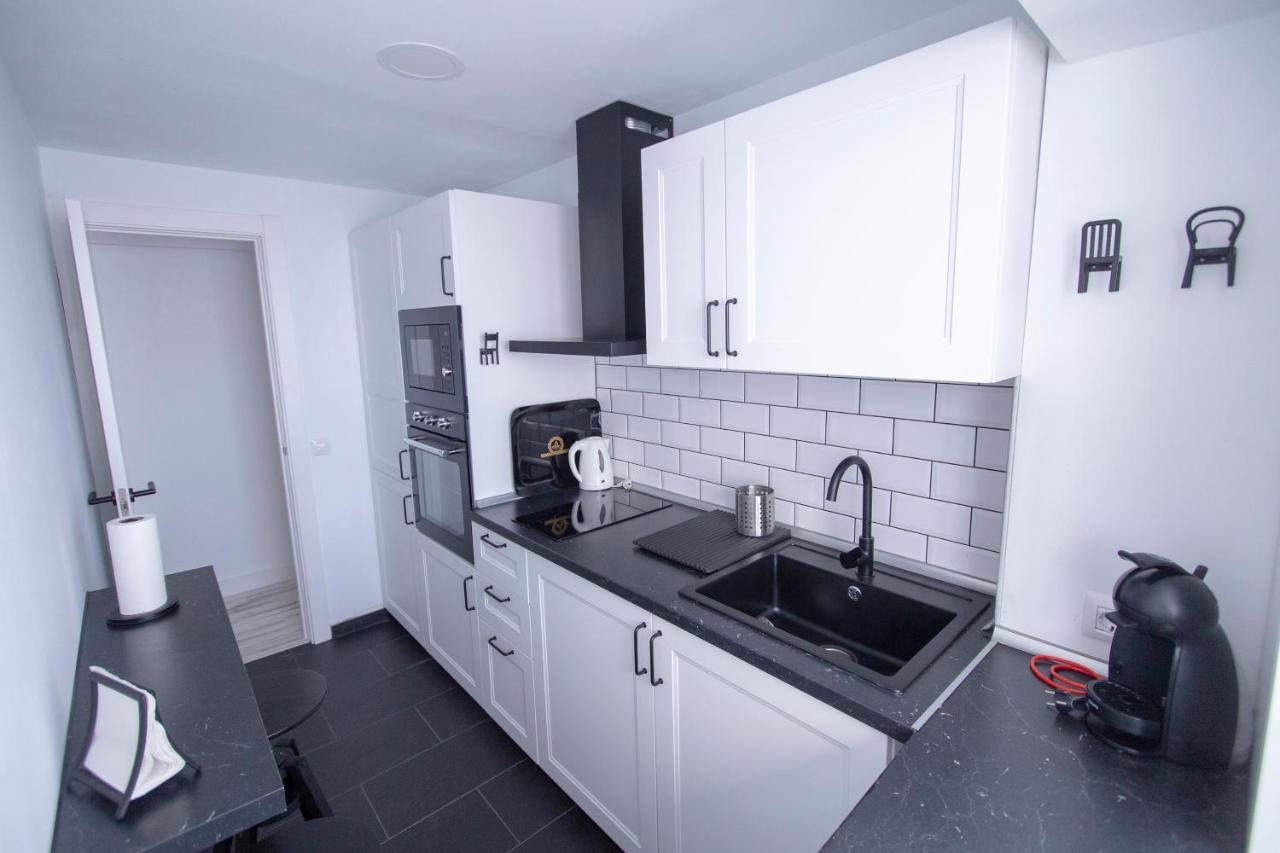 Views Of Cruz Wifi And Smart Tv Apartment