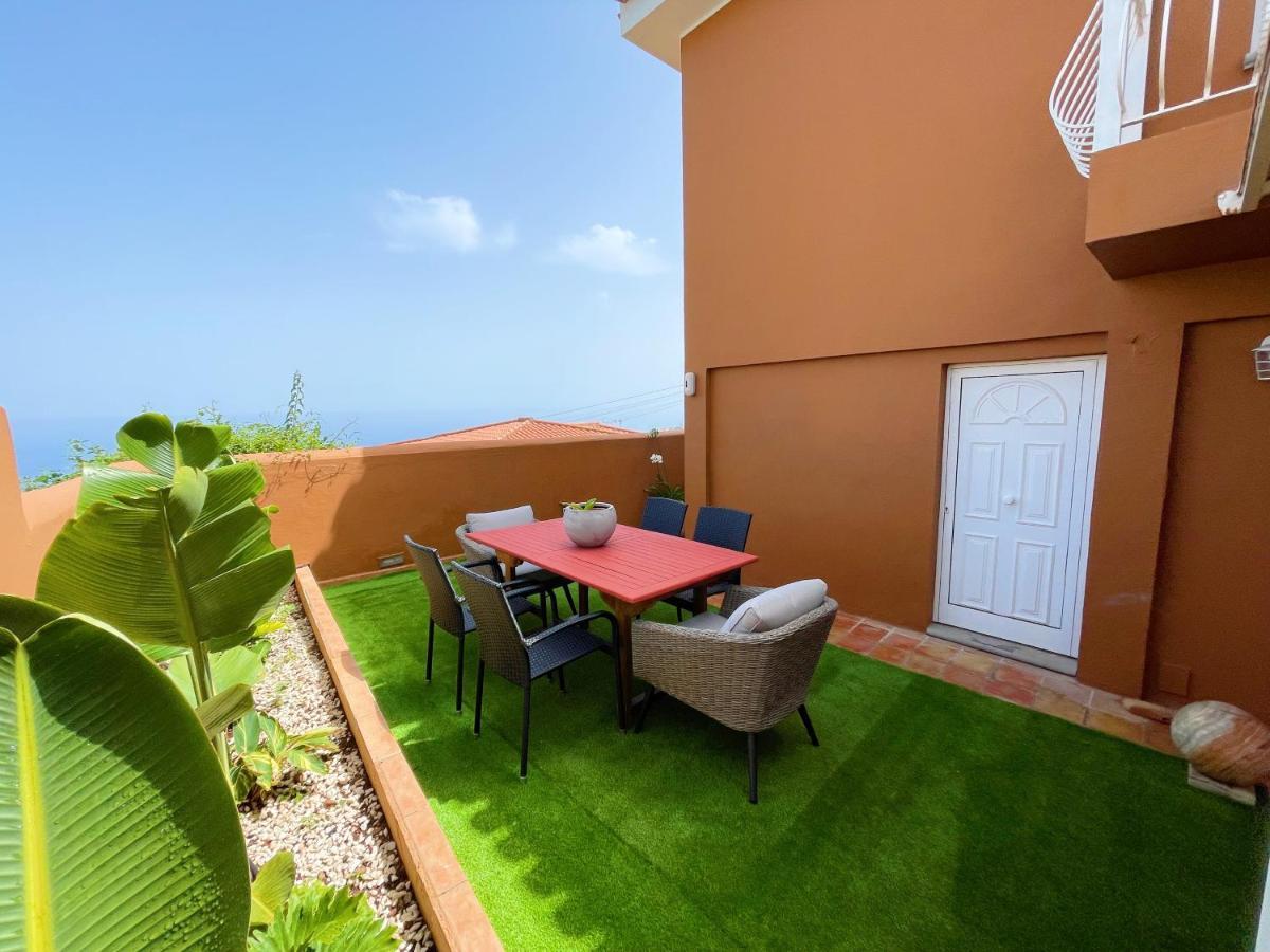 Casa Con Piscina Y Jardin Con Vistas Al Mar Holiday home