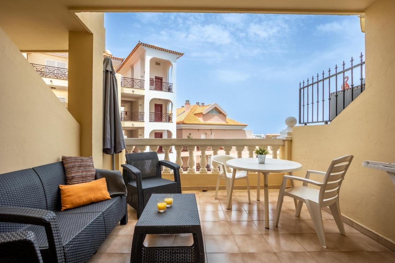 Castle Harbour Phoebe's Flat Cristianos By Lovetenerife Appartement *