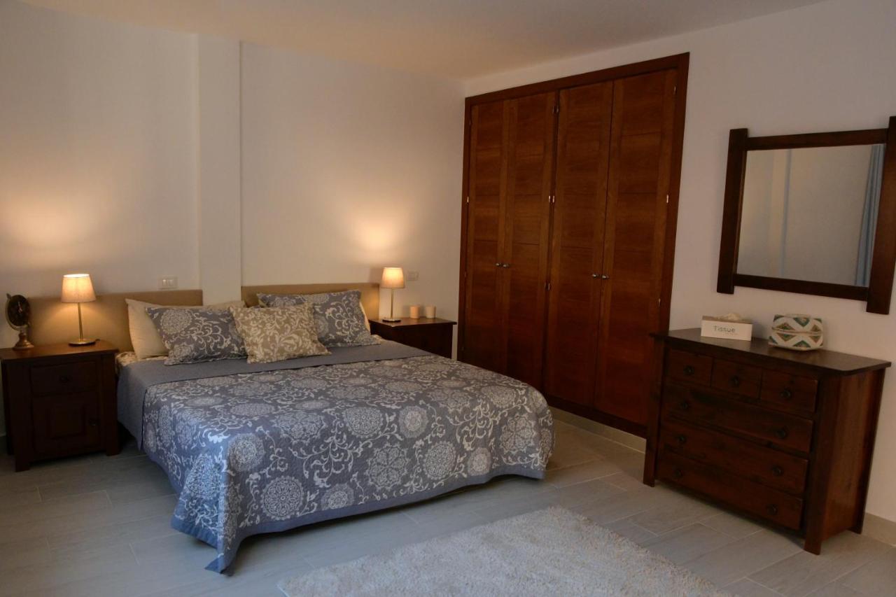 Villa Marianna Con Piscina Climatizada Y Barbacoa Costa Adeje (Tenerife)