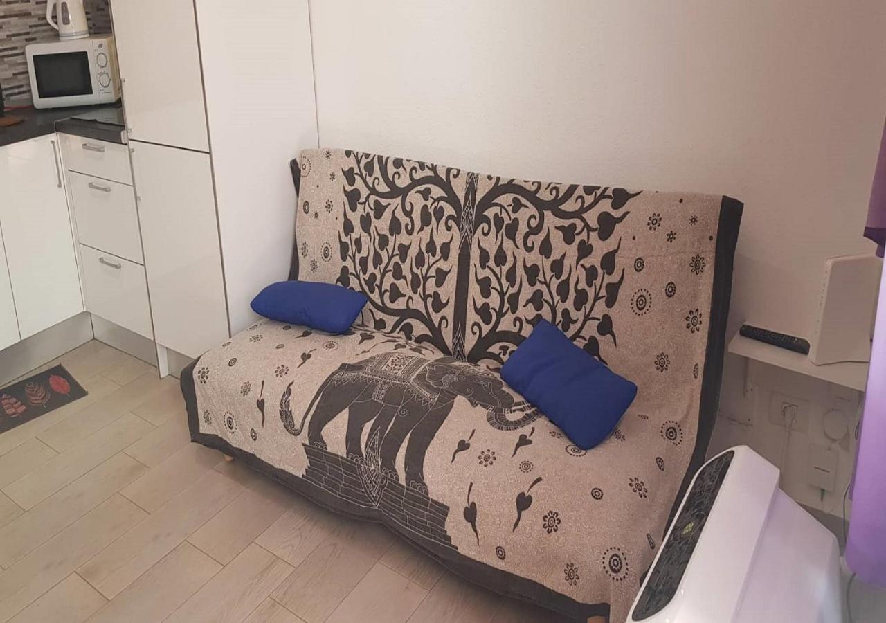 Mantra Del Sur Apartment *