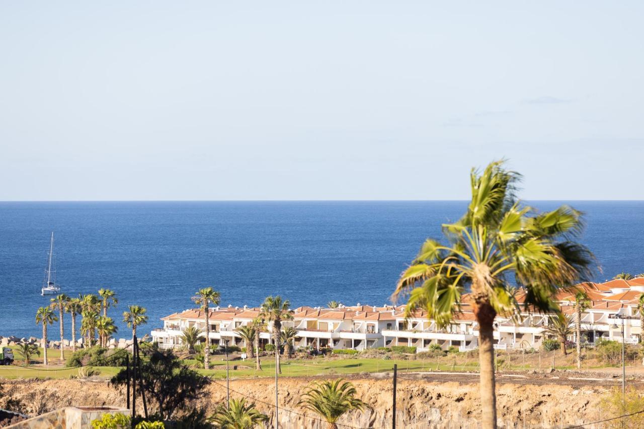 Apartment Oceanfront Tenerife South Abatros 254