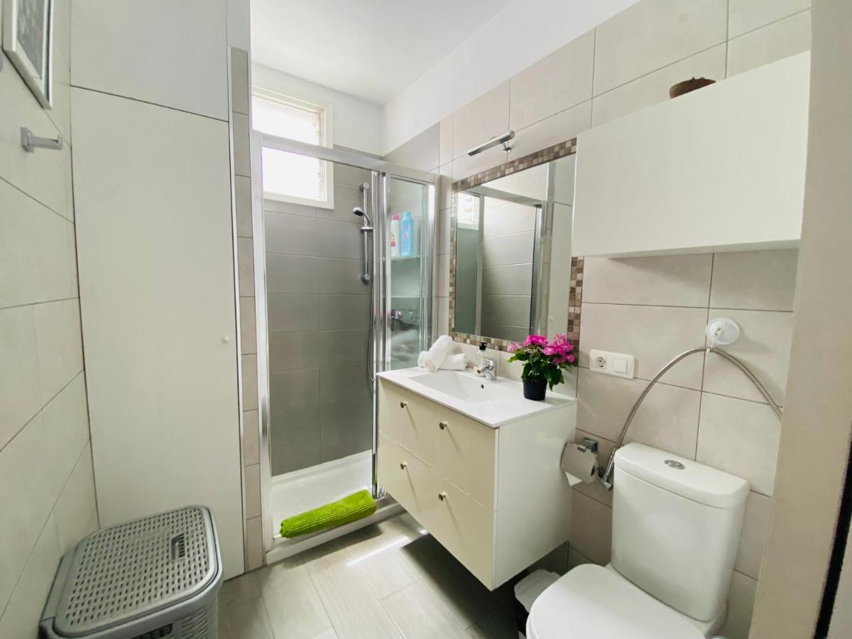 Ocean Park Apartment *