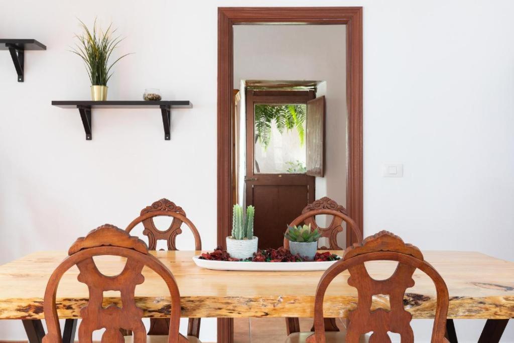 Casa Canaria Acero Holiday home *