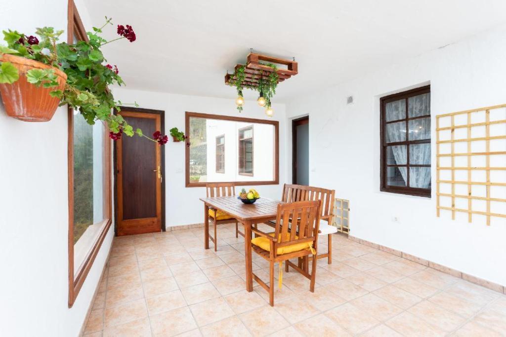 Casa Canaria Acero Holiday home *